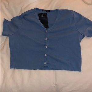 Brandy Melville cute cropped shirt